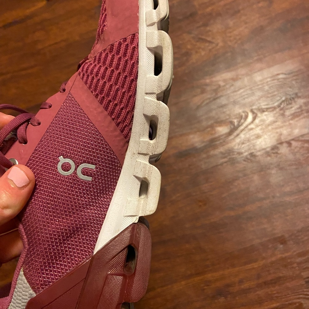 Running shoes - Picture 5 of 5
